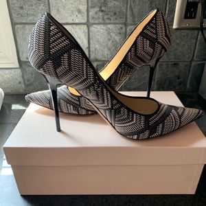 ********SOLD********Jimmy Choo Abel pumps